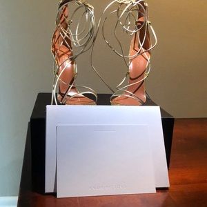 Brand new color Aurum heels!